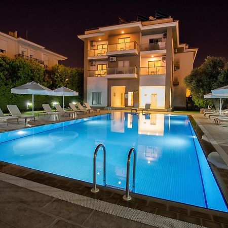 Cilek Marina Otel Çeşme Kültér fotó