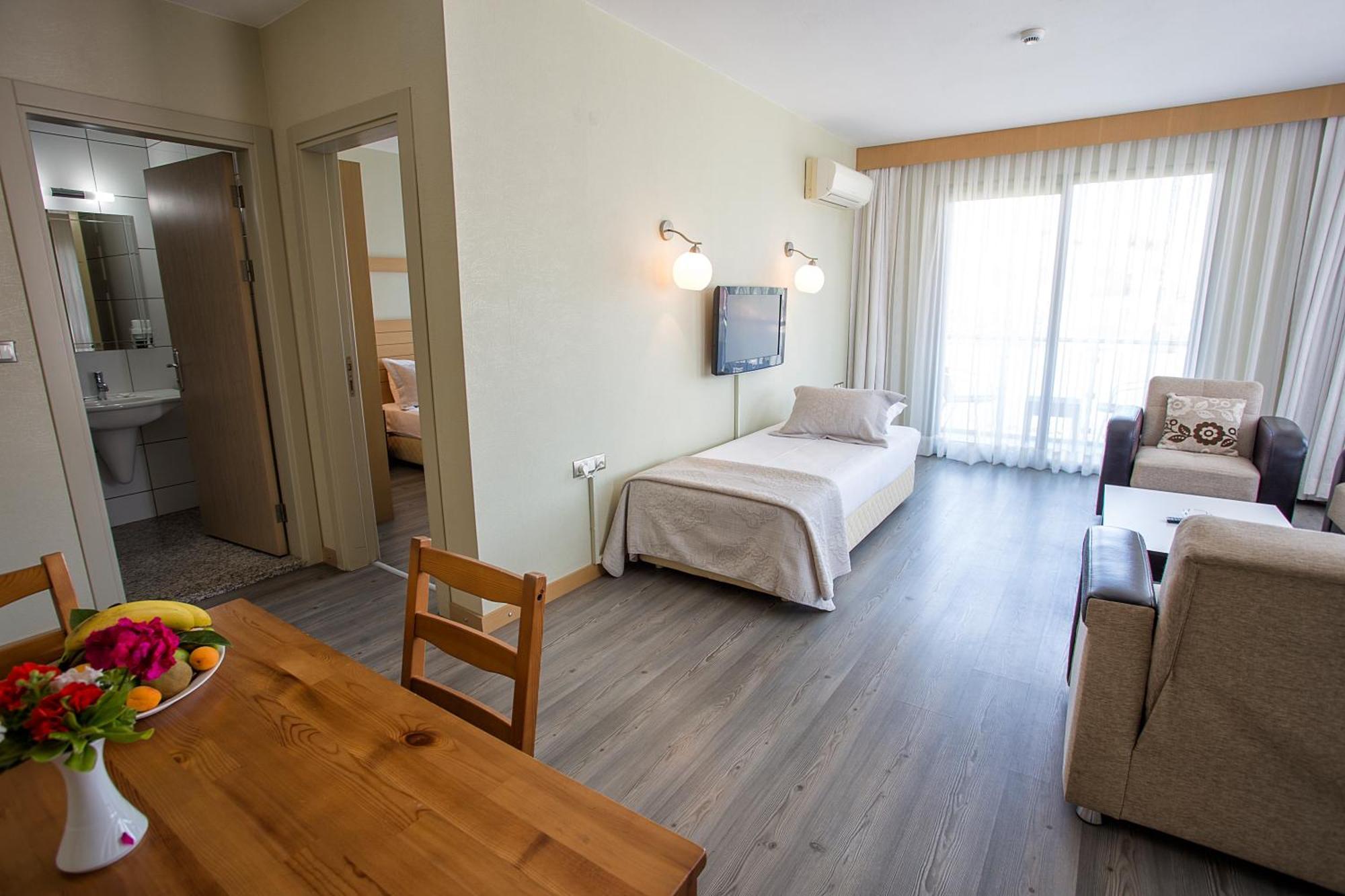 Cilek Marina Otel Çeşme Kültér fotó